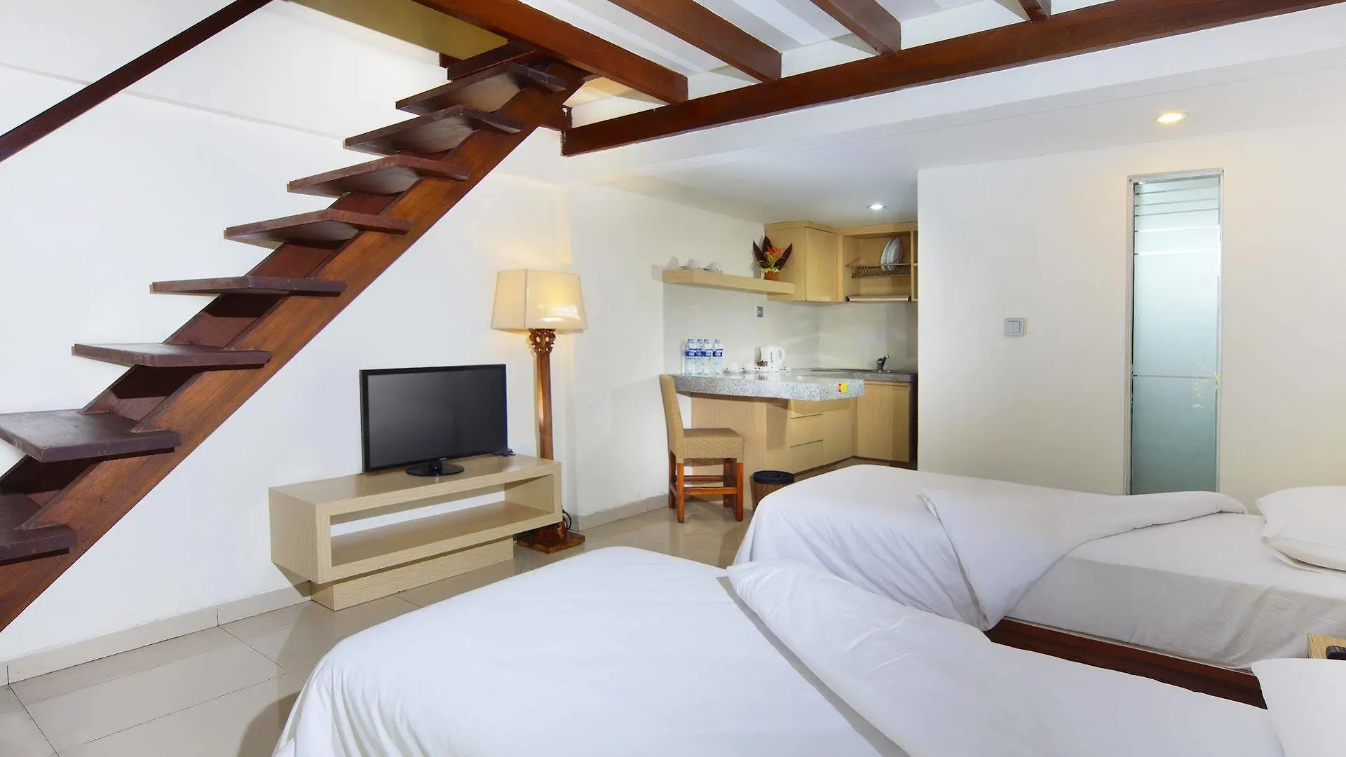 The Legian Sunset Residence Seminyak Lejlighedshotel