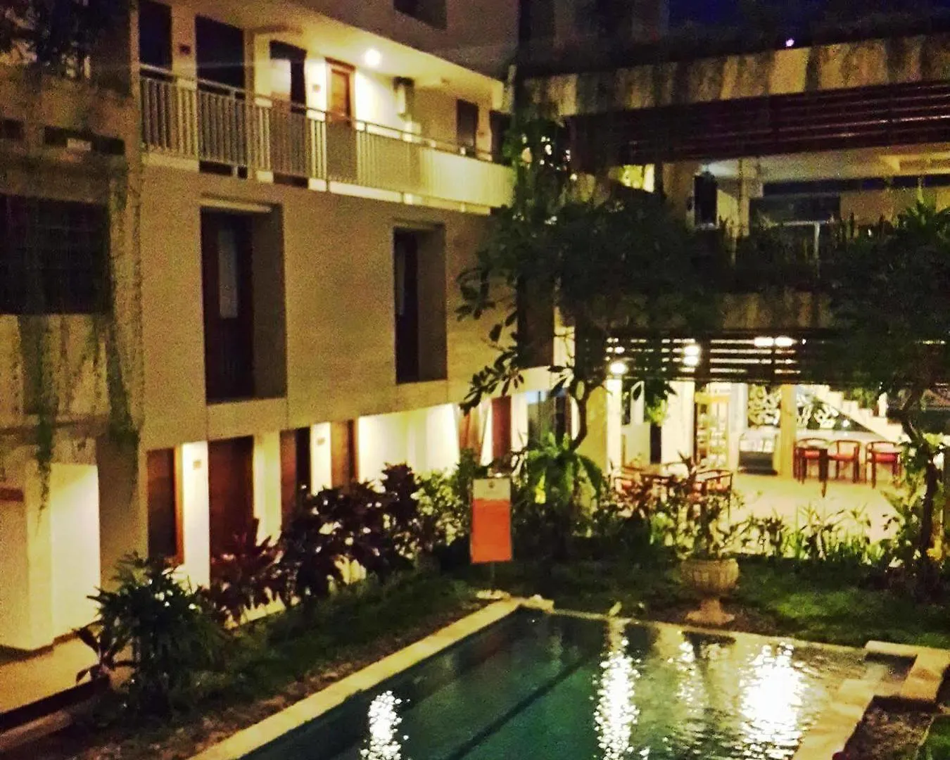 *** Lejlighedshotel The Legian Sunset Residence Seminyak Indonesien