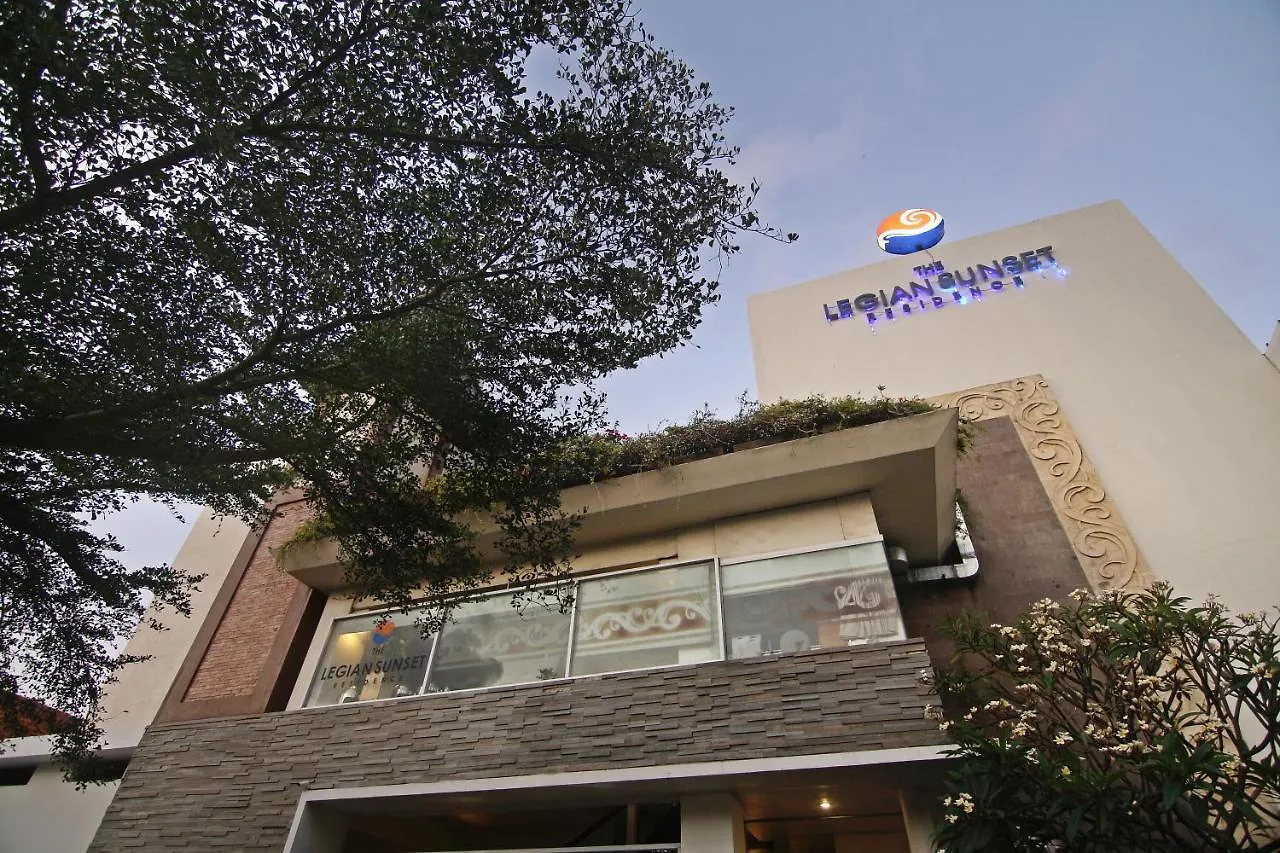 *** Lejlighedshotel The Legian Sunset Residence Seminyak Indonesien